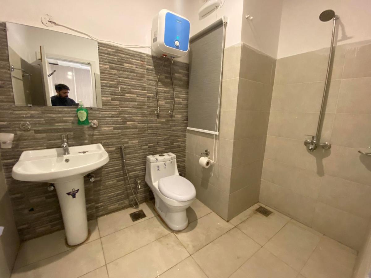 Luxe Suites Bahria Town Lahore Exterior foto